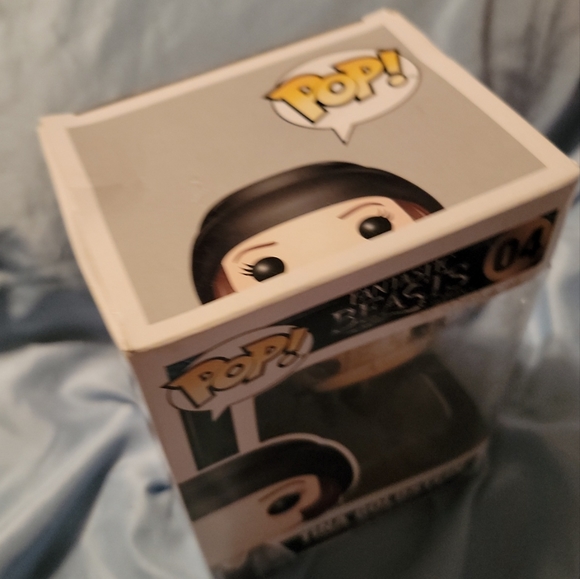 Vinyl figures feature Tina Goldstein, of popular film franchise Fantastic Beast, - Picture 6 of 9